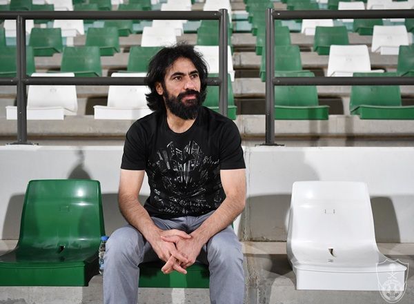 hussin abdel8anni.jpg
